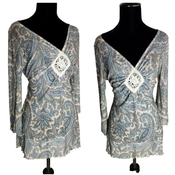 🌸Vintage Boho Dreamer Blue Paisley Lace Bellsleeved Tunic Top 🌸 - Picture 4 of 4